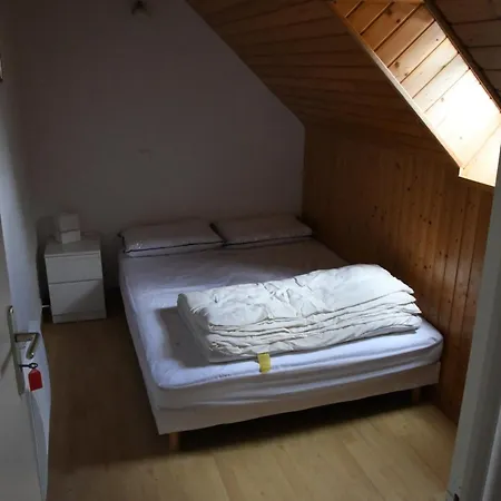 Les Volets Bleus Binic Holiday home *
